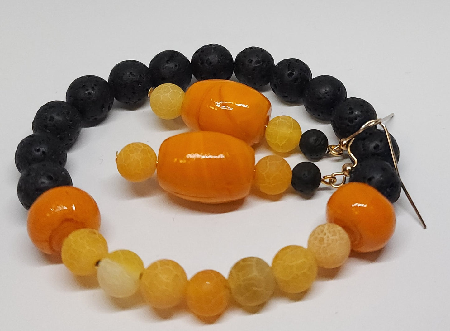 Dyed Crackle Agate with Lava stone set